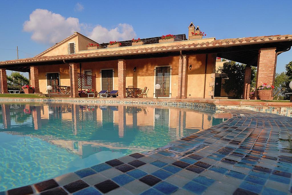 Agriturismo Poggio Delle Conche بيتيجليانو المظهر الخارجي الصورة
